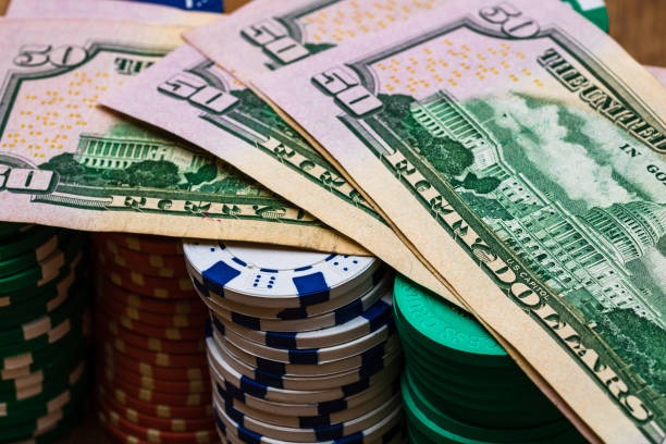 bonus288 live baccarat table with multilingual dealer and real-time currency conversion display